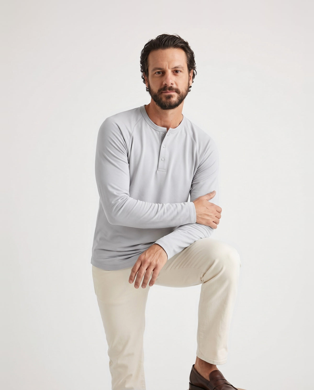 Pima Henley in Pebble